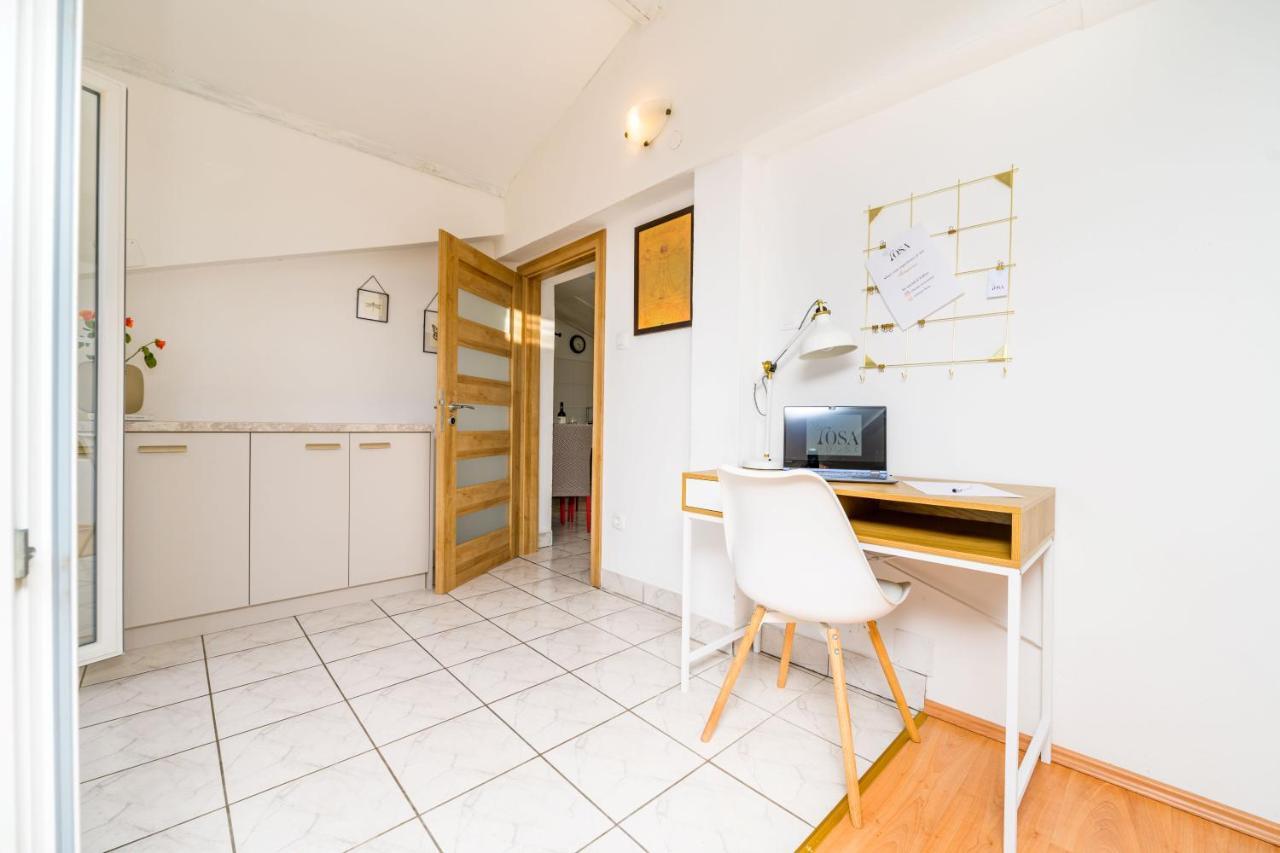 Apartamento House Rosa Mali Lošinj Exterior foto